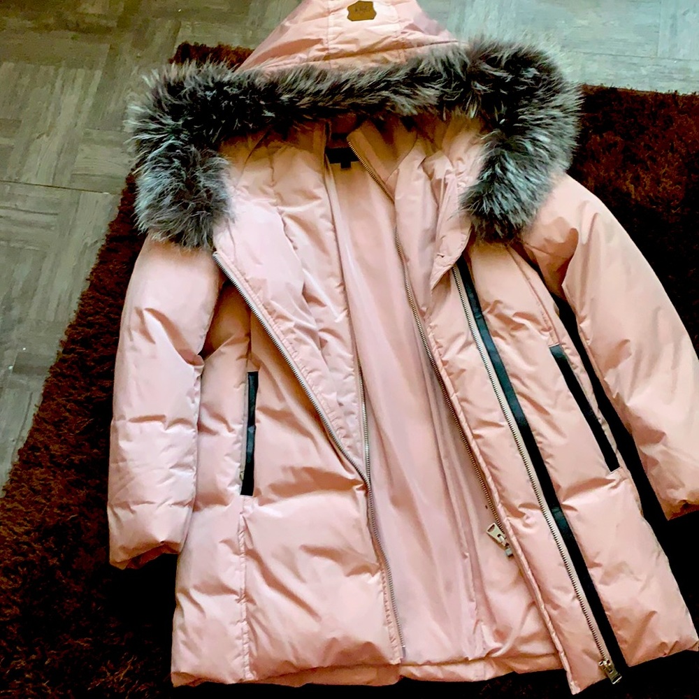 Small Mackage coat like new paid 1000 for the coat